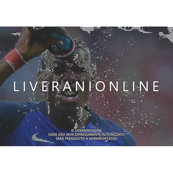 UEFA Francia EURO 2016 Final Tournament Final Parigi Saint-Denis - 10.07.2016 Portogallo-Francia Nella Foto:pogba paul si rinfresca /Ph.Vitez-Ag. Aldo Liverani