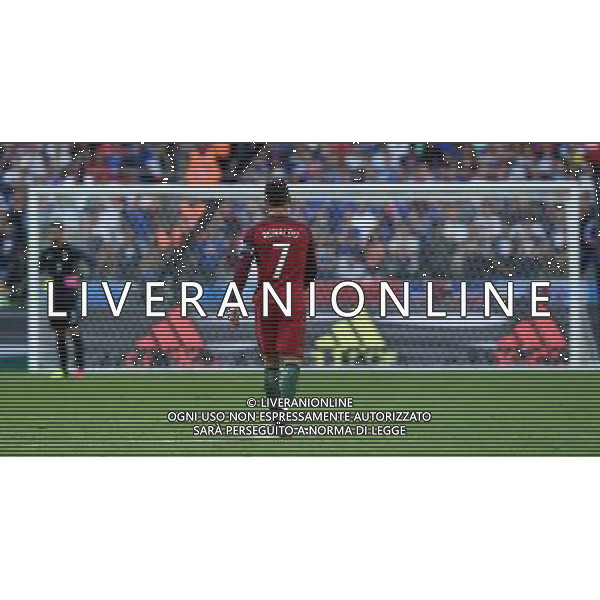 UEFA Francia EURO 2016 Final Tournament Final Parigi Saint-Denis - 10.07.2016 Portogallo-Francia Nella Foto: cristiano ronaldo resta in campo sofferente e dolorante dopo l\'infortunio /Ph.Vitez-Ag. Aldo Liverani