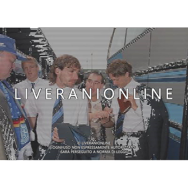 La squadra di calcio dello FC Schalke 04 al suo arrivo all\'aeroporto di Linate Milano 19/05/1997 Â© ARCHIVIO/ AGENZIA ALDO LIVERANI SAS