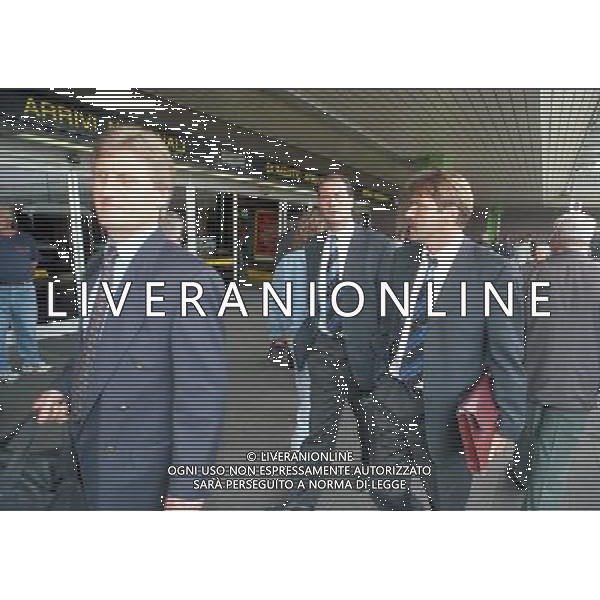 La squadra di calcio dello FC Schalke 04 al suo arrivo all\'aeroporto di Linate Milano 19/05/1997 Â© ARCHIVIO/ AGENZIA ALDO LIVERANI SAS