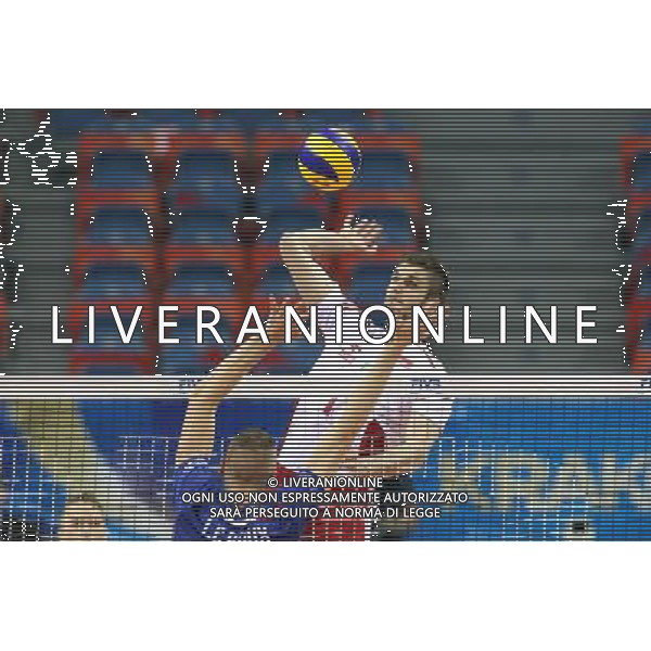 13.07.2016 KRAKOW TAURON ARENA UL. LEMA 7 ( POLAND ) SIATKOWKA MEZCZYZN ( MEN\'S VOLLEYBALL ) FINAL LIGI SWIATOWEJ 2016 - FINAL SIX ( FIVB WORLD LEAGUE FINALS KRAKOW 2016 ) MECZ POLSKA - FRANCJA ( GAME POLAND - FRANCE ) NZ ATAKUJE PIOTR NOWAKOWSKI FOTO JAKUB PIASECKI / CYFRASPORT / NEWSPIX.PL --- Newspix.pl *** Local Caption *** www.newspix.pl mail us: info@newspix.pl call us: 0048 022 23 22 222 --- Polish Picture Agency by Ringier Axel Springer Poland