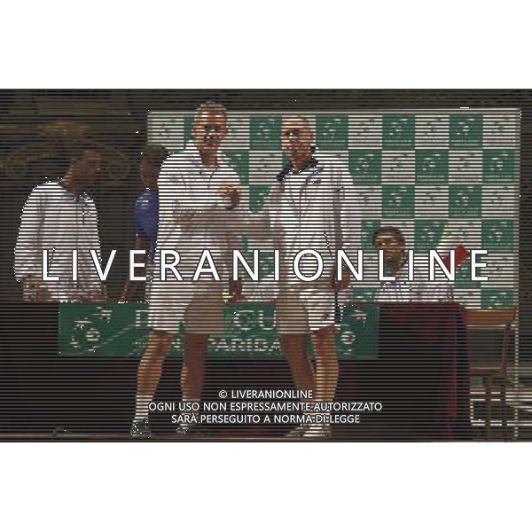 Coppa Davis, Italia vs Argentina, Quarti di finale del gruppo mondiale Davis Cup BNP Paribas, 14/07/2016, nella foto: IL MISTER BARAZZUTI, CON IL COLLEGA ARGENTINO, ©Claudio Zamagni/Agenzia Aldo Liverani s.a.s.
