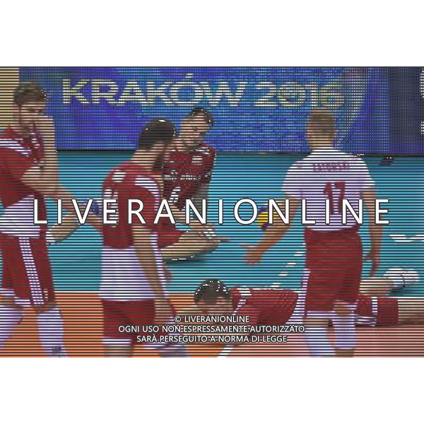 2016.07.14 Krakow Siatkowka mezczyzn Liga Swiatowa 2016 Finaly Polska - Serbia N/z Karol Klos (POL) Mateusz Mika (POL) Bartosz Kurek (POL) Dawid Konarski (POL) Pawel Zatorski (POL) smutek zlosc porazka Foto Lukasz Laskowski / PressFocus 2016.07.14 Krakow FIVB Volleyball World League Finals Poland vs Serbia Karol Klos (POL) Mateusz Mika (POL) Bartosz Kurek (POL) Dawid Konarski (POL) Pawel Zatorski (POL) Credit: Lukasz Laskowski / PressFocus / NEWSPIX.PL --- Newspix.pl /AGENZIA ALDO LIVERANI SAS - ONLY ITALY - EDITORIAL USE ONLY - POLONIA - SERBIA Volley Men World League 2016 torneo finale FIVB VOLLEY WORLD LEAGUE FINAL SIX 2016 - CRACOVIA 14/07/2016 *** Local Caption *** www.newspix.pl mail us: info@newspix.pl call us: 0048 022 23 22 222 --- Polish Picture Agency by Ringier Axel Springer Poland