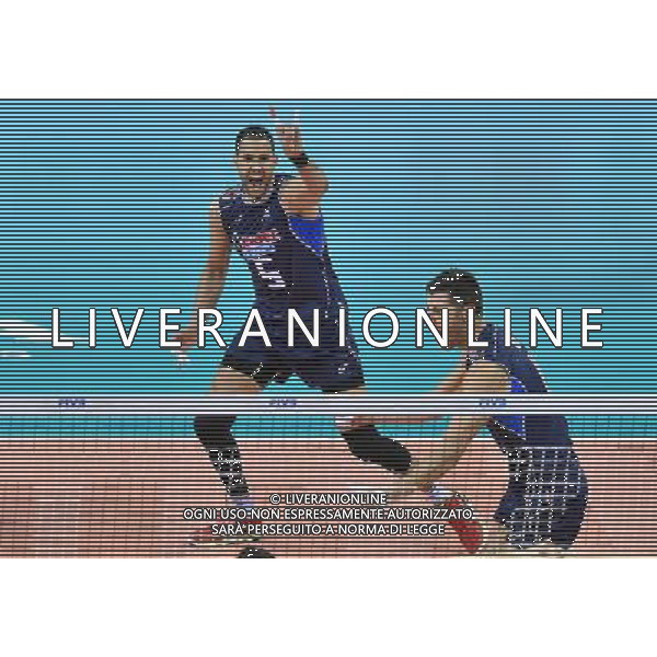 2016.07.16 Krakow Siatkowka mezczyzn Liga Swiatowa 2016 Finaly polfinal Serbia - Wlochy N/z Osmany Juantorena (ITA) Simone Buti (ITA) Foto Lukasz Laskowski / PressFocus 2016.07.16 Men Volleyball World League Finals semifinal game Serbia vs Italy Osmany Juantorena (ITA) Simone Buti (ITA) Credit: Lukasz Laskowski / PressFocus / NEWSPIX.PL