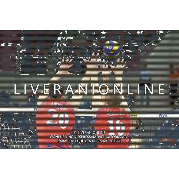 2016.07.16 KRAKOW - TAURON ARENA LIGA SWIATOWA SIATKOWKA MEZCZYZN POL FINAL SERBIA - WLOCHY NZ SRECKO LISINAC SERBIA DRAZEN LUBURIC SERBIA FOT. LUKASZ WIESZALA / FOKUSMEDIA / NEWSPIX.PL --- Newspix.pl AG ALDO LIVERANI SAS ONLY ITALY *** Local Caption *** www.newspix.pl mail us: info@newspix.pl call us: 0048 022 23 22 222 --- Polish Picture Agency by Ringier Axel Springer Poland