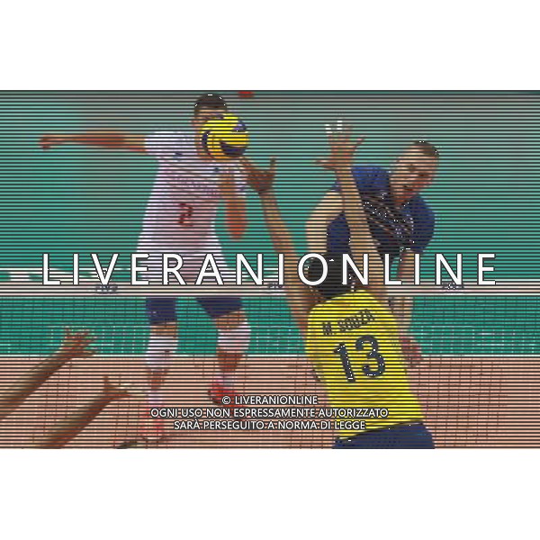 16.07.2016 KRAKOW TAURON ARENA UL. LEMA 7 ( POLAND ) SIATKOWKA MEZCZYZN ( MEN\'S VOLLEYBALL ) FINAL LIGI SWIATOWEJ 2016 - FINAL SIX ( FIVB WORLD LEAGUE FINALS KRAKOW 2016 ) POLFINAL FRANCJA - BRASILIA (SEMI FINAL GAME FRANCE - BRASIL ) NZ (P) ATAKUJE KEVIN LE ROUX FOTO JAKUB PIASECKI / CYFRASPORT / NEWSPIX.PL --- Newspix.pl AG ALDO LIVERANI SAS ONLY ITALY *** Local Caption *** www.newspix.pl mail us: info@newspix.pl call us: 0048 022 23 22 222 --- Polish Picture Agency by Ringier Axel Springer Poland