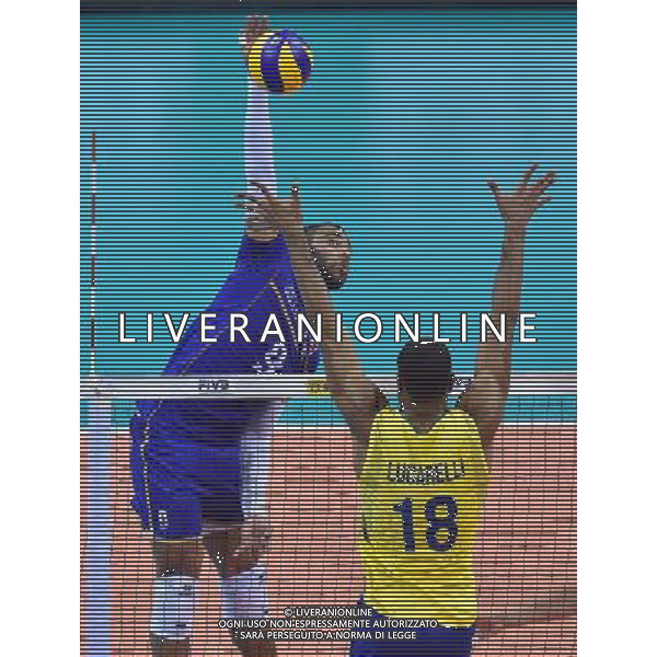 2016.07.16 Krakow Siatkowka mezczyzn Liga Swiatowa 2016 Finaly polfinal Francja - Brazylia N/z Earvin Ngapeth (FRA) Foto Lukasz Laskowski / PressFocus 2016.07.16 Men Volleyball World League Finals semifinal game France vs Brazil Earvin Ngapeth (FRA) Credit: Lukasz Laskowski / PressFocus / NEWSPIX.PL --- Newspix.pl AG ALDO LIVERANI SAS ONLY ITALY *** Local Caption *** www.newspix.pl mail us: info@newspix.pl call us: 0048 022 23 22 222 --- Polish Picture Agency by Ringier Axel Springer Poland