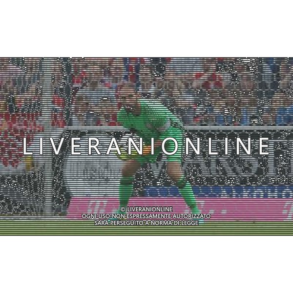 firo : 16.07.2016, Fu§ball, 1.Bundesliga, Saison 2016/2017, Testspiel, SV Lippstadt 08 - FC Bayern MŸnchen Torwart Tom STARKE Bayern, Einzelaktion $worldrights,Es gelten unsere AGB, einsehbar auf www.firosportphoto.de, copyright by firo sportphoto: Coesfelder Str. 207 D-48249 DŸlmen www.firosportphoto.de mail@firosportphoto.de (V o l k s b a n k B o c h u m - W i t t e n ) BLZ.: 430 601 29 Kt. Nr.: 341 117 100 Tel:Ê +49-2594-9916004 Fax:Ê+49-2594-9916005 , AG ALDO LIVERANI SAS ONLY ITALY