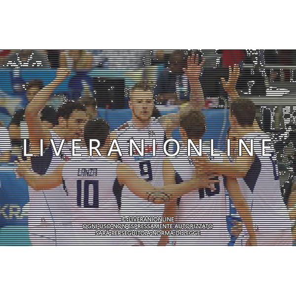 17.07.2016 KRAKOW TAURON ARENA UL. LEMA 7 ( POLAND ) SIATKOWKA MEZCZYZN ( MEN\'S VOLLEYBALL ) FINAL LIGI SWIATOWEJ 2016 - FINAL SIX ( FIVB WORLD LEAGUE FINALS KRAKOW 2016 ) MECZ O TRZECIE MIEJSCE FRANCJA - WLOCHY ( FINALS GAME 3-4 PLACES GAME FRANCE - ITALY ) NZ OD LEWEJ EMANUELE BIRARELLI , FILIPPO LANZA , IVAN ZAYTSEV , OLEG ANTONOV , SIMONE GIANNELLI FOTO JAKUB PIASECKI / CYFRASPORT / NEWSPIX.PL --- Newspix.pl/ AGENZIA ALDO LIVERANI SAS - ITALY ONLY EDITORIAL USE ONLY - FRANCIA - ITALIA Volley Men World League 2016 - FINAL SIX ( 3-4 POSTO ) CRACOVIA POLONIA 17/07/2016