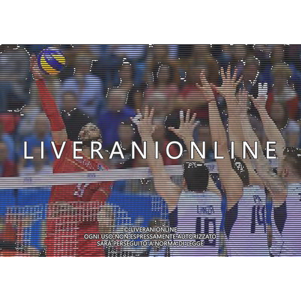 2016.07.17 Krakow Siatkowka mezczyzn Liga Swiatowa 2016 Finaly mech o 3 miejsce Francja - Wlochy N/z Earvin Ngapeth (FRA) Kevin Tillie (FRA) graja z napisem #JeSuisNice na rekawach Foto Lukasz Laskowski / PressFocus 2016.07.17 Men Volleyball World League Finals 3rd place game France vs Italy Ervin Ngapeth (FRA) and Kevin Tillie (FRA) playing with #JeSuisNice signs on theirs shirts Credit: Lukasz Laskowski / PressFocus / NEWSPIX.PL --- Newspix.pl/ AGENZIA ALDO LIVERANI SAS - ITALY ONLY EDITORIAL USE ONLY - FRANCIA - ITALIA Volley Men World League 2016 - FINAL SIX ( 3-4 POSTO ) CRACOVIA POLONIA 17/07/2016