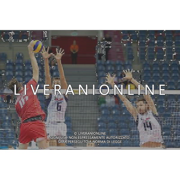 2016.07.17 KRAKOW - TAURON ARENA LIGA SWIATOWA SIATKOWKA MECZ O 3 MIEJSCE FRANCJA - WLOCHY NZ NICOLAS MARECHAL FRANCJA SIMONE GIANNELLI WLOCHY MATTEO PIANO WLOCHY FOT LUKASZ WIESZALA / FOKUSMEDIA / NEWSPIX.PL --- Newspix.pl/ AGENZIA ALDO LIVERANI SAS - ITALY ONLY - EDITORIAL USE ONLY- FRANCIA - ITALIA Volley Men World League 2016 - FINAL SIX ( 3-4 POSTO ) CRACOVIA POLONIA 17/07/2016
