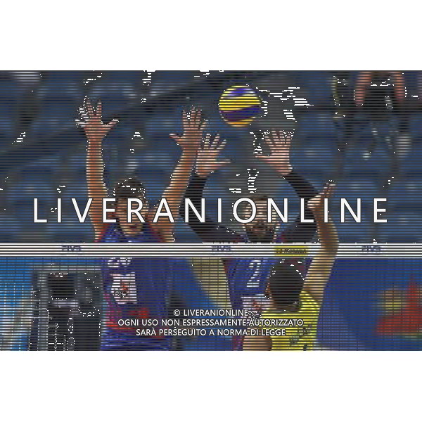 17.07.2016 KRAKOW TAURON ARENA UL. LEMA 7 ( POLAND ) SIATKOWKA MEZCZYZN ( MEN\'S VOLLEYBALL ) FINAL LIGI SWIATOWEJ 2016 - FINAL SIX ( FIVB WORLD LEAGUE FINALS KRAKOW 2016 ) MECZ FINALOWY SERBIA - BRAZYLIA ( FINALS GAME 1-2 PLACES GAME SERBIA - BRAZIL) NZ W BLOKU SRECKO LISINAC , (P) UROS KOVACEVIC FOTO JAKUB PIASECKI / CYFRASPORT / NEWSPIX.PL --- Newspix.pl/ AGENZIA ALDO LIVERANI SAS - ITALY ONLY - EDITORIAL USE ONLY- SERBIA - BRASILE Volley Men World League 2016 - FINAL SIX (FINALE ) CRACOVIA POLONIA 17/07/2016
