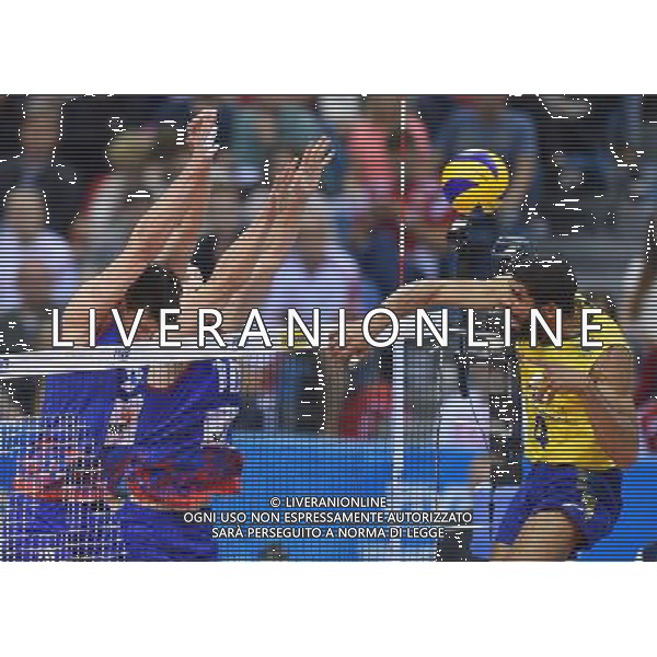 2016.07.17 Krakow Siatkowka mezczyzn Liga Swiatowa 2016 Finaly final Serbia - Brazylia N/z Srecko Lisinac (SRB) Drazen Luburic (SRB) Wallace De Souza (BRA) Foto Lukasz Laskowski / PressFocus 2016.07.17 Krakow Men Volleyball World League Finals final game Serbia vs Brazil Srecko Lisinac (SRB) Drazen Luburic (SRB) Wallace De Souza (BRA) Credit: Lukasz Laskowski / PressFocus / NEWSPIX.PL --- Newspix.pl/ AGENZIA ALDO LIVERANI SAS - ITALY ONLY - EDITORIAL USE ONLY- SERBIA - BRASILE Volley Men World League 2016 - FINAL SIX (FINALE ) CRACOVIA POLONIA 17/07/2016
