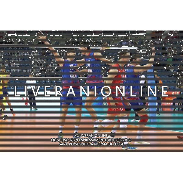 17.07.2016 KRAKOW TAURON ARENA UL. LEMA 7 ( POLAND ) SIATKOWKA MEZCZYZN ( MEN\'S VOLLEYBALL ) FINAL LIGI SWIATOWEJ 2016 - FINAL SIX ( FIVB WORLD LEAGUE FINALS KRAKOW 2016 ) MECZ FINALOWY SERBIA - BRAZYLIA ( FINALS GAME 1-2 PLACES GAME SERBIA - BRAZIL) NZ MARKO PODRASCANIN , SRECKO LISINAC , NEVEN MAJSTROVIC , NARKO IVOVIC RADOSC ZWYCIESTWO FOTO JAKUB PIASECKI / CYFRASPORT / NEWSPIX.PL --- Newspix.pl/ AGENZIA ALDO LIVERANI SAS - ITALY ONLY - EDITORIAL USE ONLY- SERBIA - BRASILE Volley Men World League 2016 - FINAL SIX (FINALE ) CRACOVIA POLONIA 17/07/2016