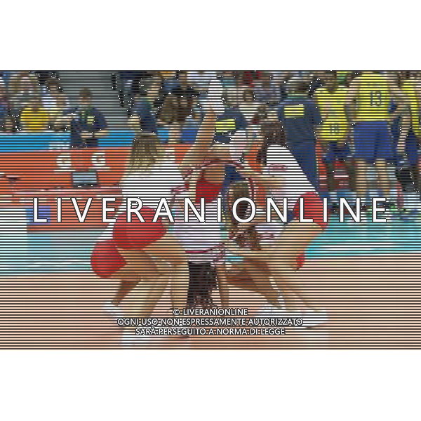 2016.07.17 KRAKOW - TAURON ARENA LIGA SWIATOWA SIATKOWKA FINAL SERBIA - BRAZYLIA NZ TANCERKA FOT LUKASZ WIESZALA / FOKUSMEDIA / NEWSPIX.PL --- Newspix.pl --- Newspix.pl/ AGENZIA ALDO LIVERANI SAS - ITALY ONLY - EDITORIAL USE ONLY- SERBIA - BRASILE Volley Men World League 2016 - FINAL SIX (FINALE ) CRACOVIA POLONIA 17/07/2016
