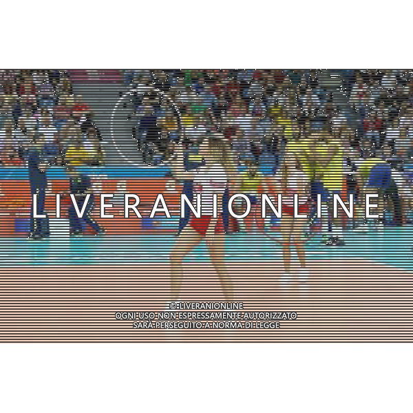 2016.07.17 KRAKOW - TAURON ARENA LIGA SWIATOWA SIATKOWKA FINAL SERBIA - BRAZYLIA NZ TANCERKA FOT LUKASZ WIESZALA / FOKUSMEDIA / NEWSPIX.PL --- Newspix.pl --- Newspix.pl/ AGENZIA ALDO LIVERANI SAS - ITALY ONLY - EDITORIAL USE ONLY- SERBIA - BRASILE Volley Men World League 2016 - FINAL SIX (FINALE ) CRACOVIA POLONIA 17/07/2016