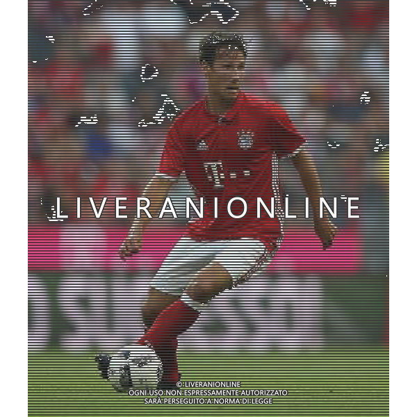 firo : Fußball,Fussball : 20.07.2016 1. Bundesliga, Saison 2016/2017: FC Bayern München - Manchester City FC, Testspiel, Fabian Benko ( München ), Einzelaktion $worldrightsEs gelten unsere AGB, einsehbar auf www.firosportphoto.de copyright by firo sportphoto: Coesfelder Str. 207 D- 48249 Dülmen www.firosportphoto.de mail@firosportphoto.de (V o l k s b a n k B o c h u m - W i t t e n ) IBAN DE68 4306 0129 0341 1171 00 Tel: +49-2594 - 9916004 Fax: +49-2594 - 9916005 AG ALDO LIVERANI SAS ONLY ITALY