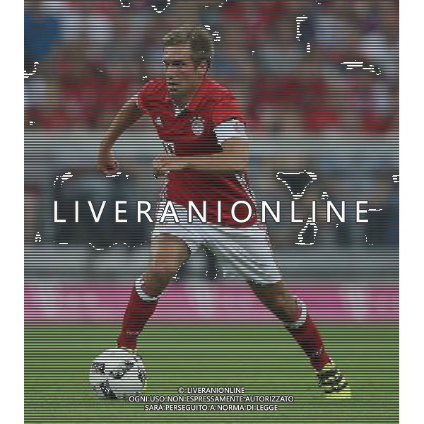 firo : Fußball,Fussball : 20.07.2016 1. Bundesliga, Saison 2016/2017: FC Bayern München - Manchester City FC, Testspiel, Philipp Lahm ( München ) , Einzelaktion $worldrightsEs gelten unsere AGB, einsehbar auf www.firosportphoto.de copyright by firo sportphoto: Coesfelder Str. 207 D- 48249 Dülmen www.firosportphoto.de mail@firosportphoto.de (V o l k s b a n k B o c h u m - W i t t e n ) IBAN DE68 4306 0129 0341 1171 00 Tel: +49-2594 - 9916004 Fax: +49-2594 - 9916005 AG ALDO LIVERANI SAS ONLY ITALY