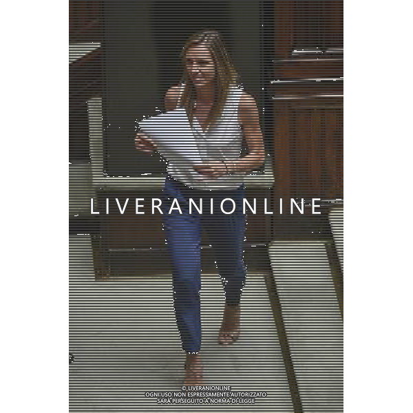 Camera dei Deputati voto sulla questione di fiducia posta dal Governo sull\'approvazione dell\'articolo unico del disegno di legge di conversione in legge del decreto-legge \' misure finanziarie urgenti per gli enti territoriali e il territorio \' - Roma - 21.07.2016 - nella foto: Maria Valentina Vezzali / Ph. Corradetti - AG. ALDO LIVERANI SAS