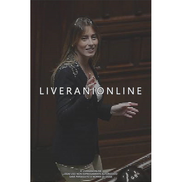 Camera dei Deputati voto sulla questione di fiducia posta dal Governo sull\'approvazione dell\'articolo unico del disegno di legge di conversione in legge del decreto-legge \' misure finanziarie urgenti per gli enti territoriali e il territorio \' - Roma - 21.07.2016 - nella foto: Maria Elena Boschi / Ph. Corradetti - AG. ALDO LIVERANI SAS