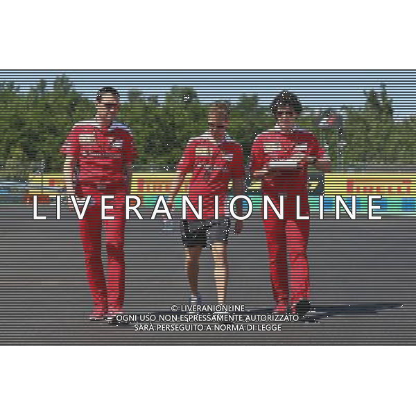 Sebastian Vettel (GER) Ferrari walks the circuit with the team. 21.07.2016. Formula 1 World Championship, Rd 11, Hungarian Grand Prix, Budapest, Hungary, Preparation Day. AG ALDO LIVERANI SAS ONLY ITALY