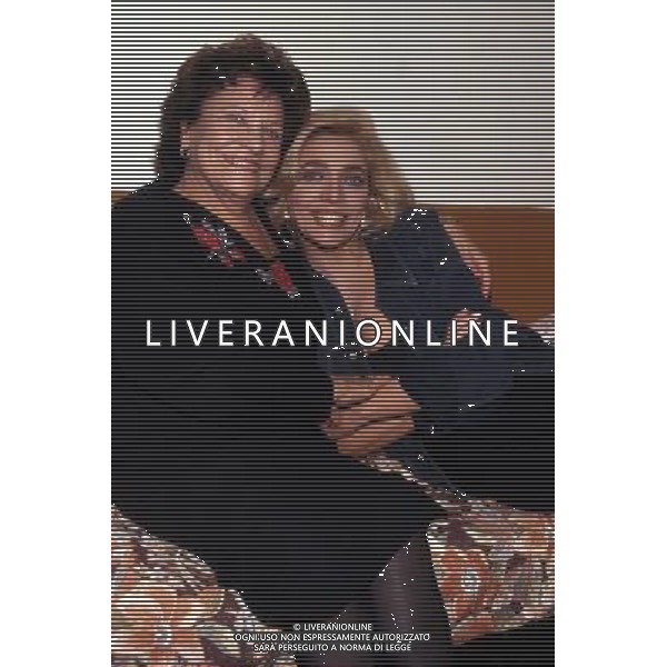 Mara Venier, pseudonimo di Mara Povoleri, attrice e conduttrice televisiva italiana. - Retrospettiva nella foto con la mamma Elsa © Archivio / AGENZIA ALDO LIVERANI SAS