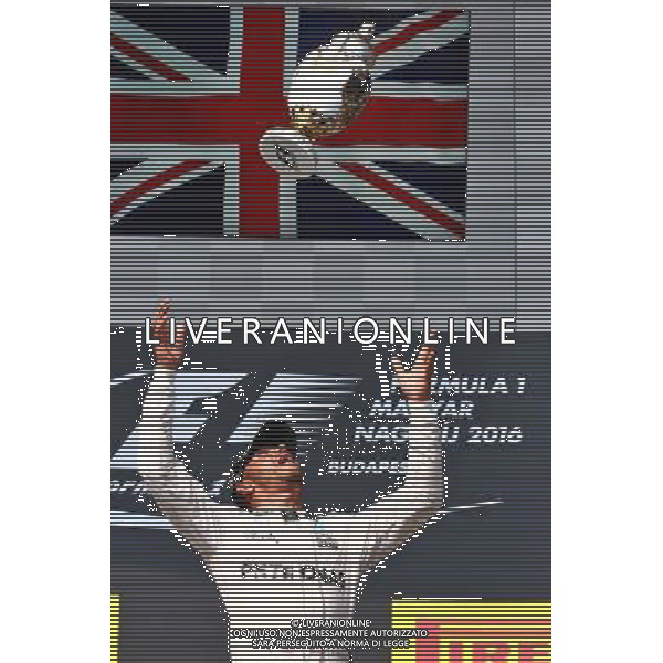 Race winner Lewis Hamilton (GBR) Mercedes AMG F1 celebrates on the podium. 24.07.2016. Formula 1 World Championship, Rd 11, Hungarian Grand Prix, Budapest, Hungary, Race Day. /AGENZIA ALDO LIVERANI Sas - ITALY ONLY EDITORIAL USE ONLY - GP F1 Ungheria Gara