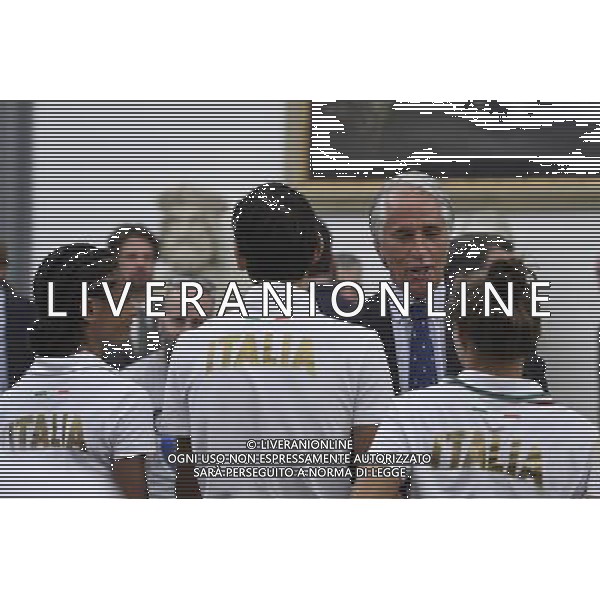 Il vicesindaco Daniele Frongia incontra una rappresentanza degli atleti romani che parteciperanno alle prossime Olimpiadi a Rio - Roma 25.07.2016 - Campidoglio - Sala Protomoteca - nella foto: Giovanni Malago\' saluta gli atleti / Ph.Corradetti - AG ALDO LIVERANI SAS / AGENZIA ALDO LIVERANI SAS