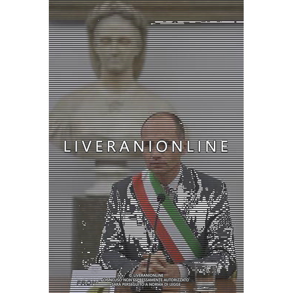 Il vicesindaco Daniele Frongia incontra una rappresentanza degli atleti romani che parteciperanno alle prossime Olimpiadi a Rio - Roma 25.07.2016 - Campidoglio - Sala Protomoteca - nella foto: Daniele Frongia / Ph.Corradetti - AG ALDO LIVERANI SAS / AGENZIA ALDO LIVERANI SAS