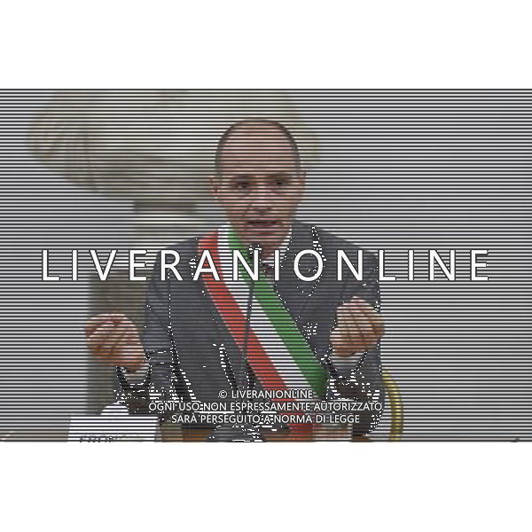 Il vicesindaco Daniele Frongia incontra una rappresentanza degli atleti romani che parteciperanno alle prossime Olimpiadi a Rio - Roma 25.07.2016 - Campidoglio - Sala Protomoteca - nella foto: Daniele Frongia / Ph.Corradetti - AG ALDO LIVERANI SAS / AGENZIA ALDO LIVERANI SAS