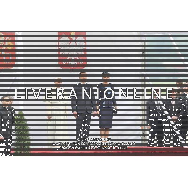 2016.07.27 KRAKOW BALICE PRZYLOT PAPIEZ FRANCISZEK LOTNISKO CRACOW AIRPORT BALICE SDM SWIATOWE DNI MLODZIEZY TARGET NZ PAPIEZ FRANCISZEK ANDRZEJ DUDA AGATA KORNHAUSER DUDA FOT JAKUB GRUCA / FOKUSMEDIA / NEWSPIX.PL ARRIVAL POPE FRANCIS CRACOW BALICE AIRPORT WYD WORLD YOUTH DAY 27 July 2016 Pope Francis arrives to Balice Jean Paul II airport --- Newspix.pl / AGENZIA ALDO LIVERANI SAS - ITALY ONLY - EDITORIAL USE ONLY Sua Santita\' il Santo Padre Papa Francesco al suo arrivo all\'aeroporto Giovanni Paolo II Balice a Cracovia in Polonia 27 luglio 2016