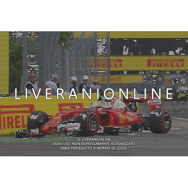Sebastian Vettel (GER) Ferrari SF16-H with a broken front wing. 30.07.2016. Formula 1 World Championship, Rd 12, German Grand Prix, Hockenheim, Germany, Qualifying Day. AG ALDO LIVERANI SAS ONLY ITALY