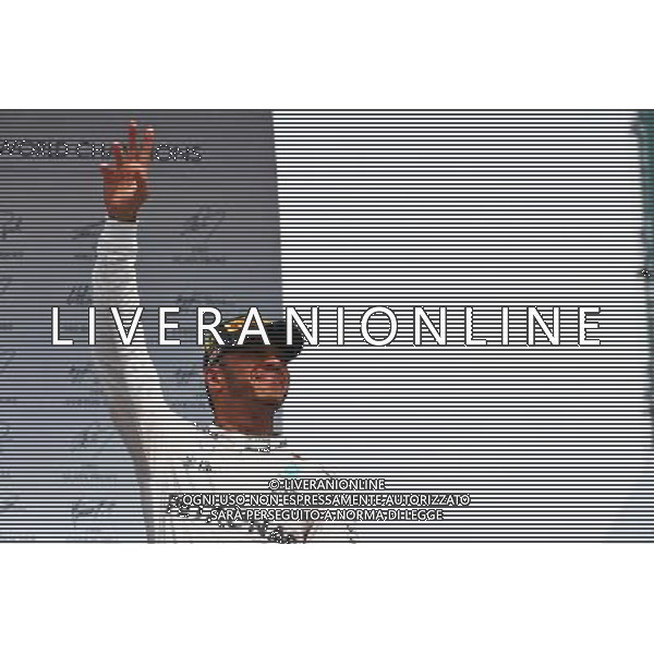 Race winner Lewis Hamilton (GBR) Mercedes AMG F1 celebrates on the podium. 31.07.2016. Formula 1 World Championship, Rd 12, German Grand Prix, Hockenheim, Germany, Race Day. AG ALDO LIVERANI SAS ONLY ITALY