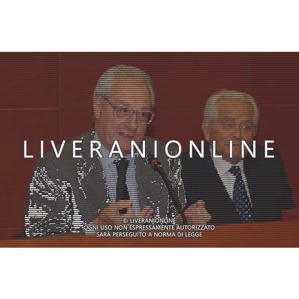 MILANO, 20-05-03 DFP/MARCO DE PONTI PRESENTAZIONE LIBRO GIAMPIERO BONIPERTI: NELLA FOTO GIAMPIERO BONIPERTI CON CESARE ROMITI AG ALDO LIVERANI SAS