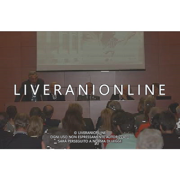 MILANO, 20-05-03 DFP/MARCO DE PONTI PRESENTAZIONE LIBRO GIAMPIERO BONIPERTI: NELLA FOTO CANDIDO CANNAVO-CESARE ROMITI -GIAMPIERO BONIPERTI GIOVANNI TRAPATTONI ED ENRICA SPERONI AG ALDO LIVERANI SAS