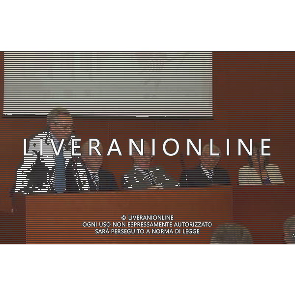 MILANO, 20-05-03 DFP/MARCO DE PONTI PRESENTAZIONE LIBRO GIAMPIERO BONIPERTI: NELLA FOTO CANDIDO CANNAVO-CESARE ROMITI -GIAMPIERO BONIPERTI GIOVANNI TRAPATTONI ED ENRICA SPERONI AG ALDO LIVERANI SAS