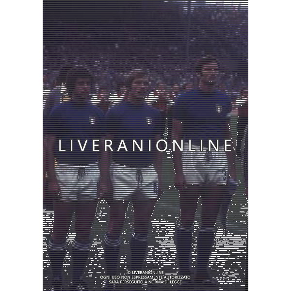 RETROSPETTIVA ROMEO BENETTI CALCIATORE NELLA FOTO ROMEO BENETTI CON GIANNI RIVERA E GIACINTO FACCHETTI AG ALDO LIVERANI SAS