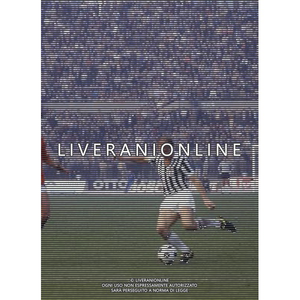 RETROSPETTIVA ROMEO BENETTI CALCIATORE NELLA FOTO ROMEO BENETTI AG ALDO LIVERANI SAS