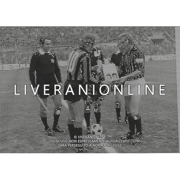 RETROSPETTIVA ROMEO BENETTI CALCIATORE NELLA FOTO ROMEO BENETTI CON SANDRO MAZZOLA AG ALDO LIVERANI SAS