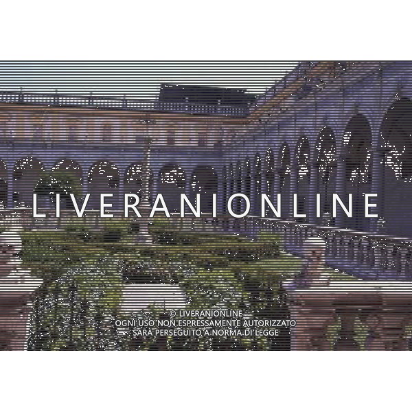 CAMPANIA- NAPOLI La certosa di San Martino Ã¨ una certosa di Napoli situata sulla collina del Vomero, accanto al castel Sant\'Elmo. AG ALDO LIVERANI SAS