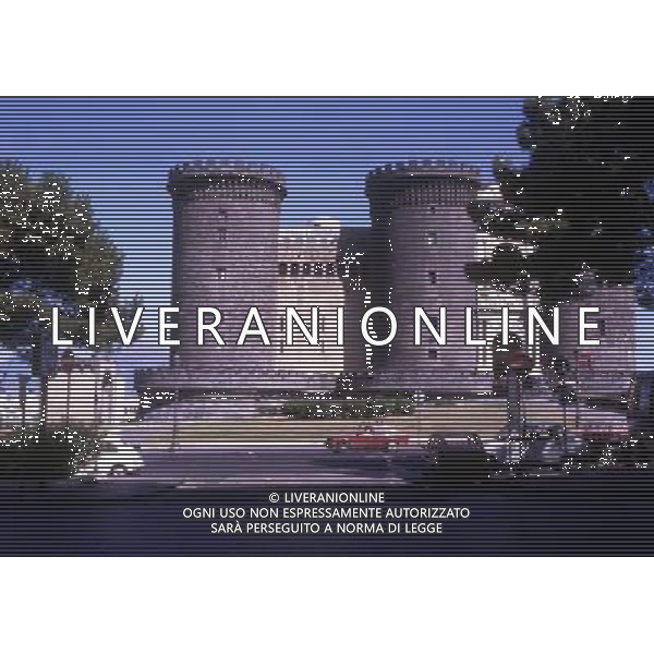 CAMPANIA-NAPOLI NELLA FOTO CASTEL NUOVO O CASTEL MASCHIO ANGIOINO AG ALDO LIVERANI SAS