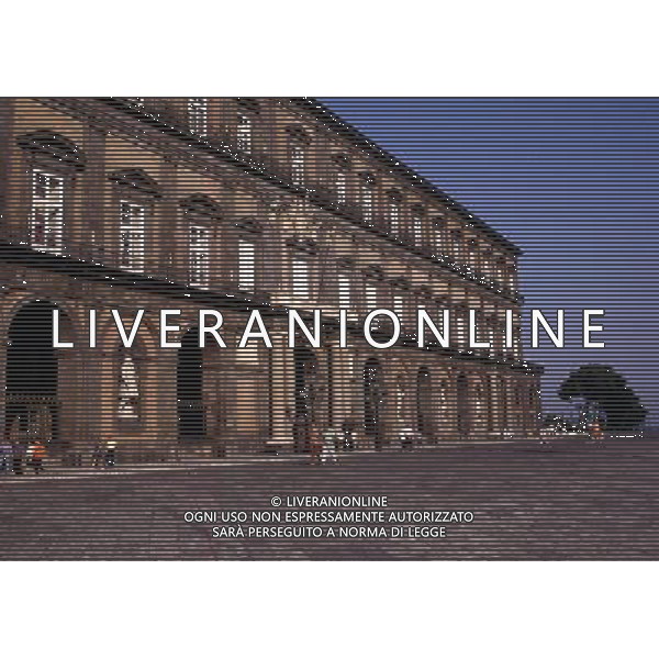 CAMPANIA -NAPOLI NELLA FOTO IL PALAZZO REALE INTERNI ED ESTERNI AG ALDO LIVERANI SAS