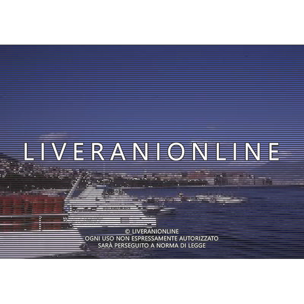 CAMPANIA-NAPOLI NELLA FOTO PANORAMICHE DELLA CITTA\' DI NAPOLI AG ALDO LIVERANI SAS