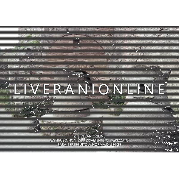 CAMPANIA-POMPEI NELLA FOTO POMPEI- MACINE DEL PANIFICIO AG ALDO LIVERANI SAS