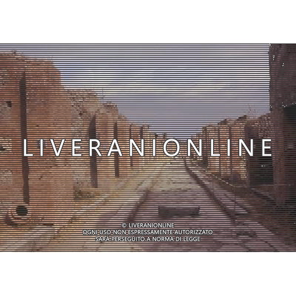 CAMPANIA-POMPEI NELLA FOTO POMPEI-VIA DEGLI AUGUSTALI AG ALDO LIVERANI SAS