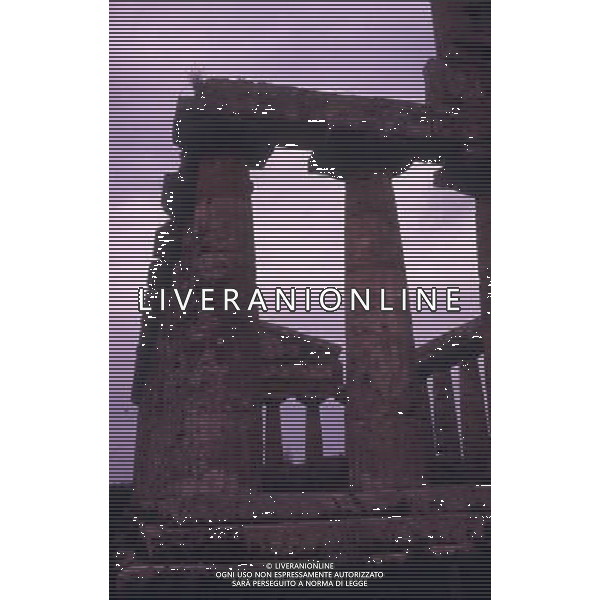 CAMPANIA -PAESTUM NELLA FOTO IL TEMPIO CERERE AG ALDO LIVERANI SAS