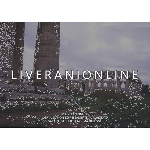 CAMPANIA-PAESTUM NELLA FOTO TEMPIO DI NETTUNO AG ALDO LIVERANI SAS