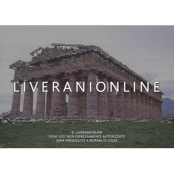 CAMPANIA-PAESTUM NELLA FOTO TEMPIO DI NETTUNO AG ALDO LIVERANI SAS