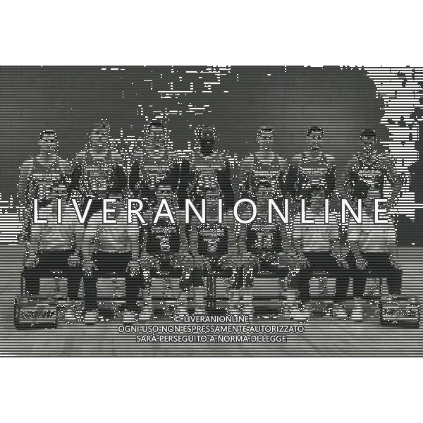 RETROSPETTIVA FORMAZIONE PHILIPS MILANO 1991-1992 NELLA FOTO LA FORMAZIONE DELLA PHILIPS MILANO 1991/1992 AG ALDO LIVERANI SAS