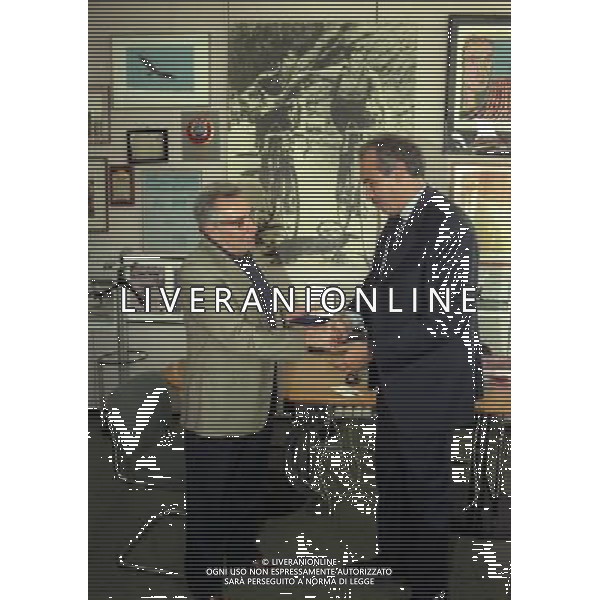 milano 08-07-1999 visita del presidente della reggina calcio allla sede della gazzetta dello sport in via solferino nella foto paasquale foti con candido cannavo\' ag aldo liverani sas